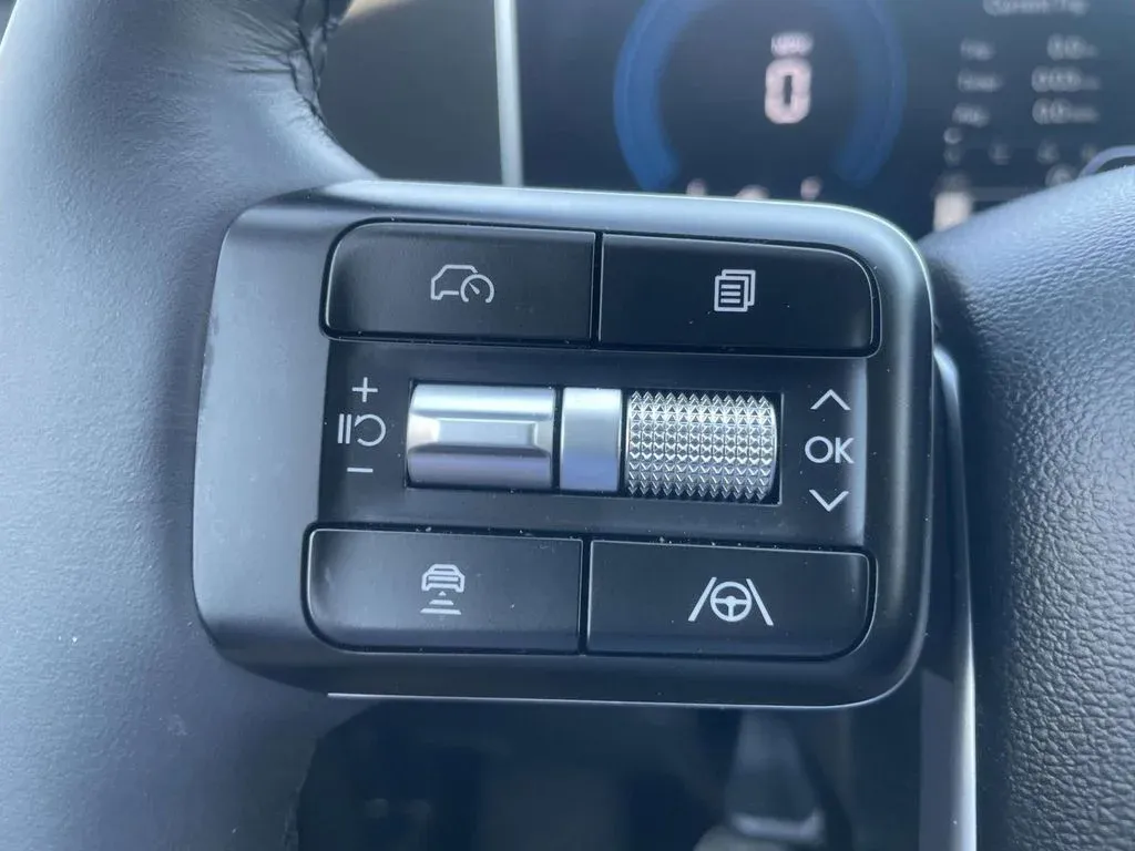 2026 Hyundai Santa Fe SEL thumbnail 17