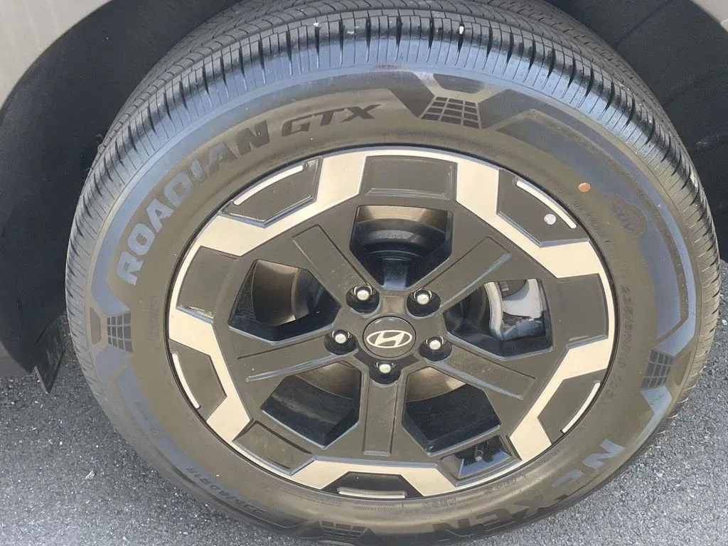 2026 Hyundai Santa Fe SEL thumbnail 8