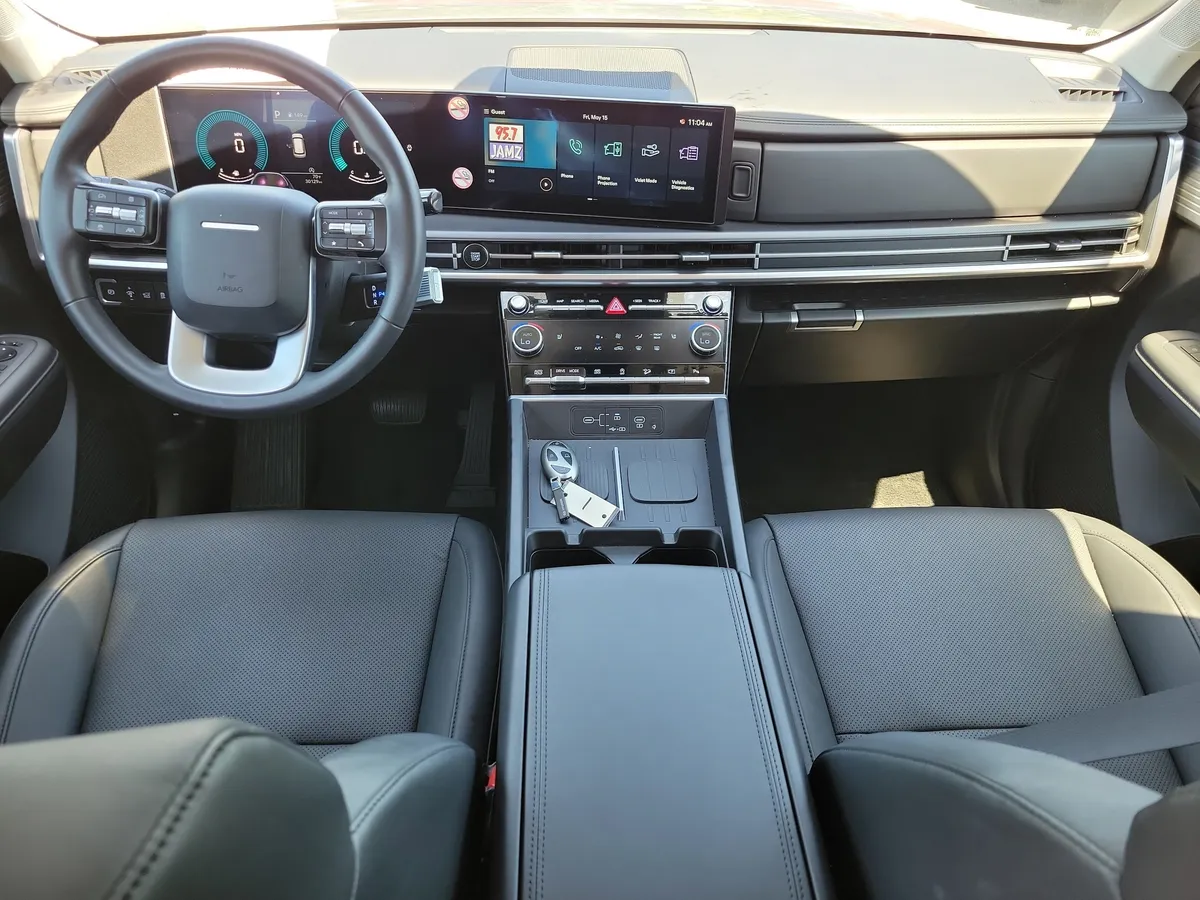 2026 Hyundai Santa Fe SEL thumbnail 10