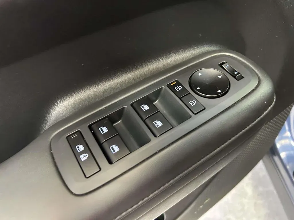 2026 Hyundai Santa Fe SEL thumbnail 15