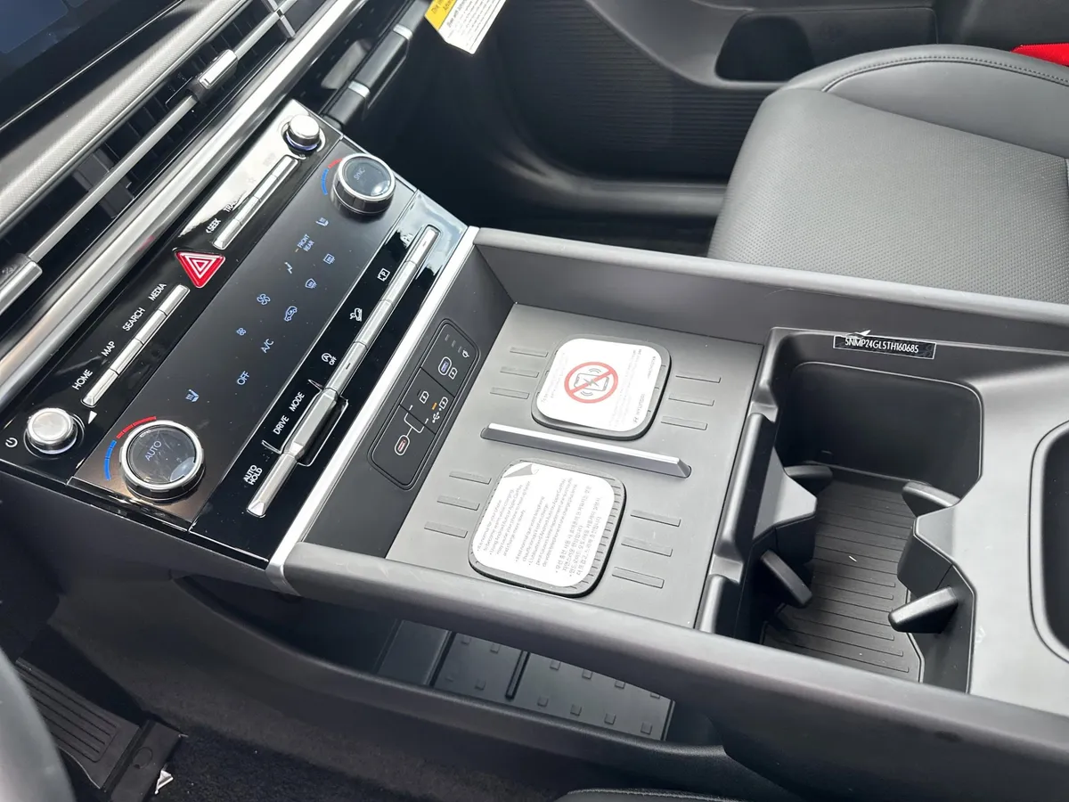 2026 Hyundai Santa Fe SEL thumbnail 16