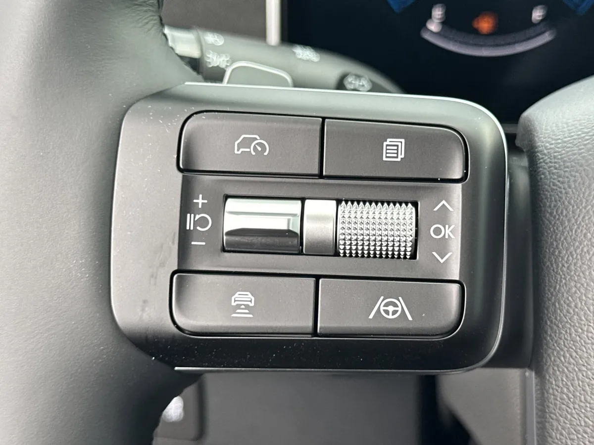 2026 Hyundai Santa Fe SEL thumbnail 18