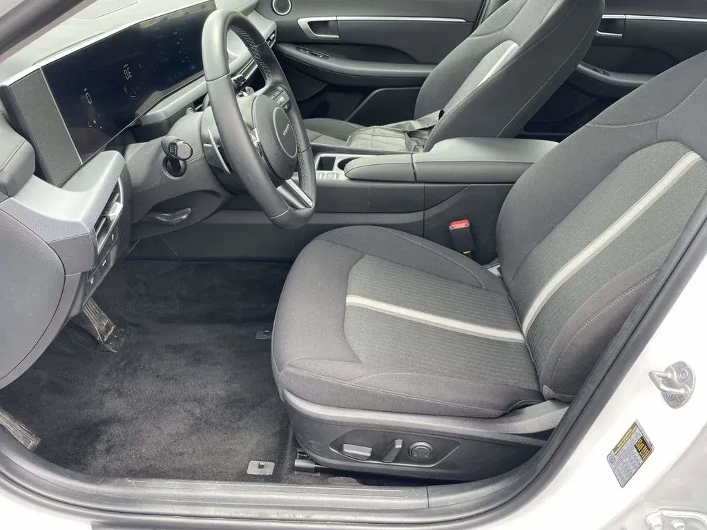 2026 Hyundai Sonata SEL Sport thumbnail 12