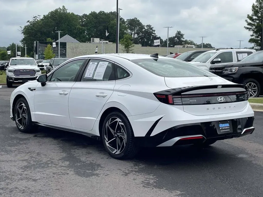 2026 Hyundai Sonata SEL Sport thumbnail 5