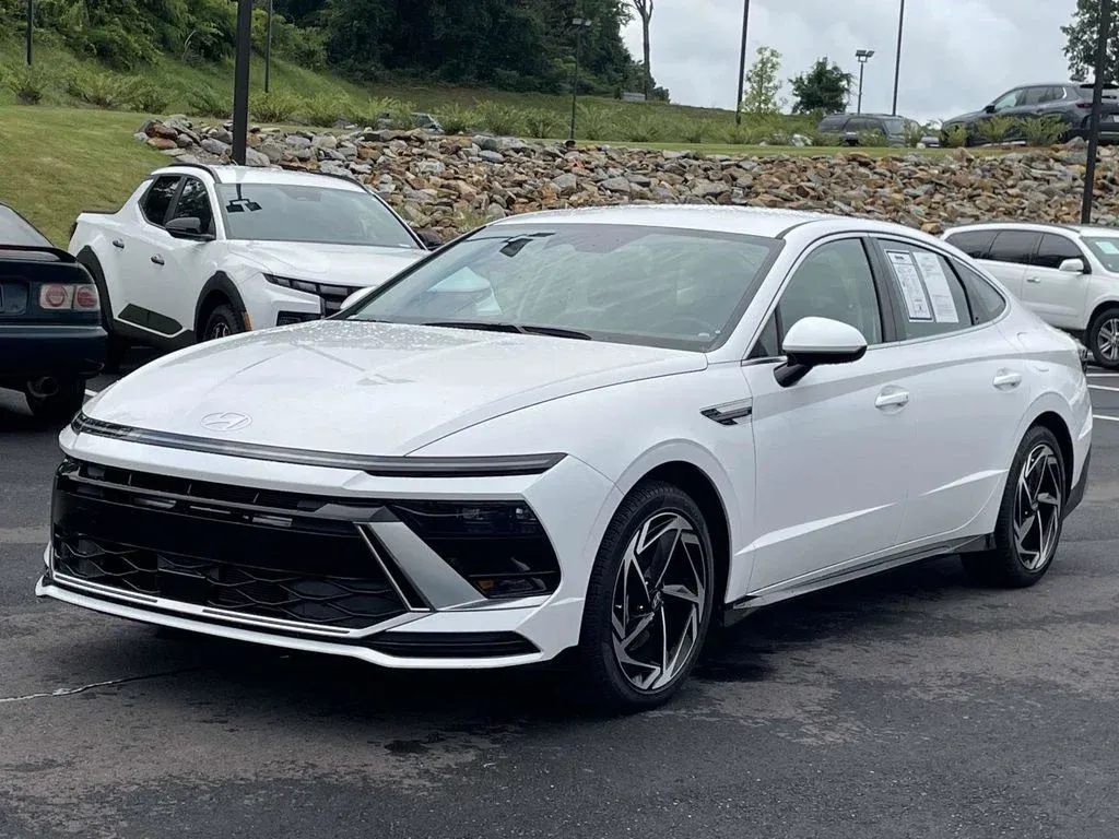 2026 Hyundai Sonata SEL Sport thumbnail 7