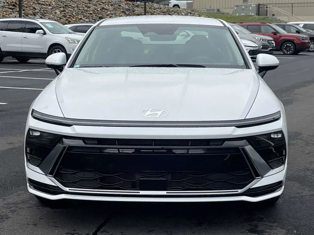 2026 Hyundai Sonata SEL Sport thumbnail 8