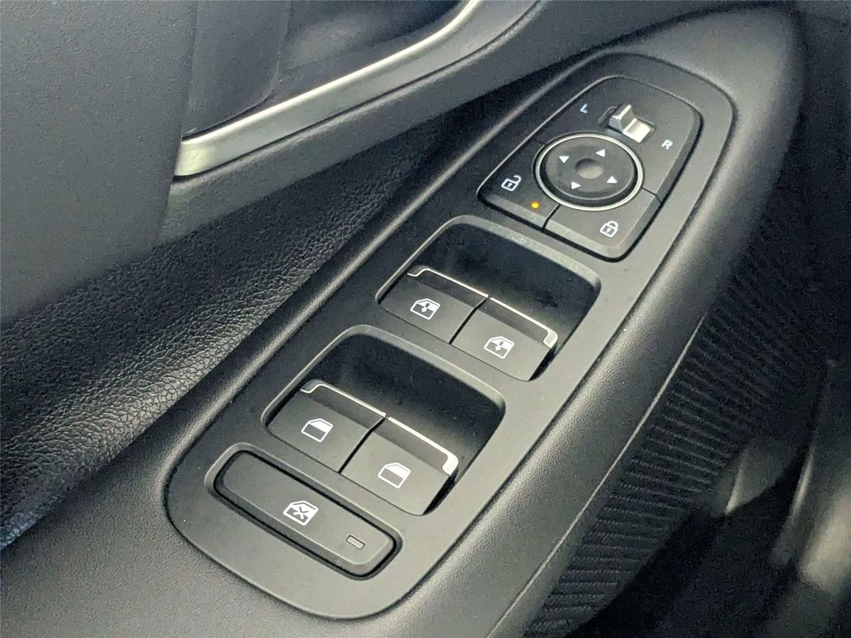 2026 Hyundai Sonata SEL Sport thumbnail 11