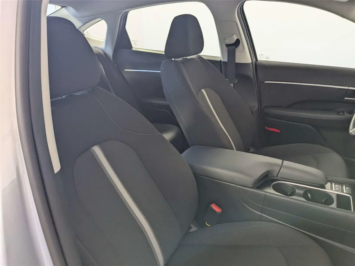 2026 Hyundai Sonata SEL Sport thumbnail 30