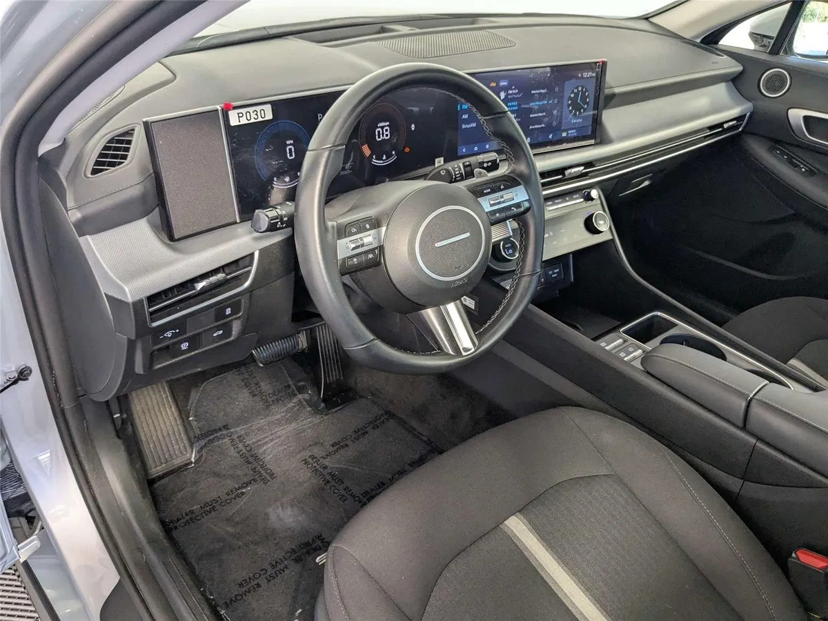 2026 Hyundai Sonata SEL Sport thumbnail 9
