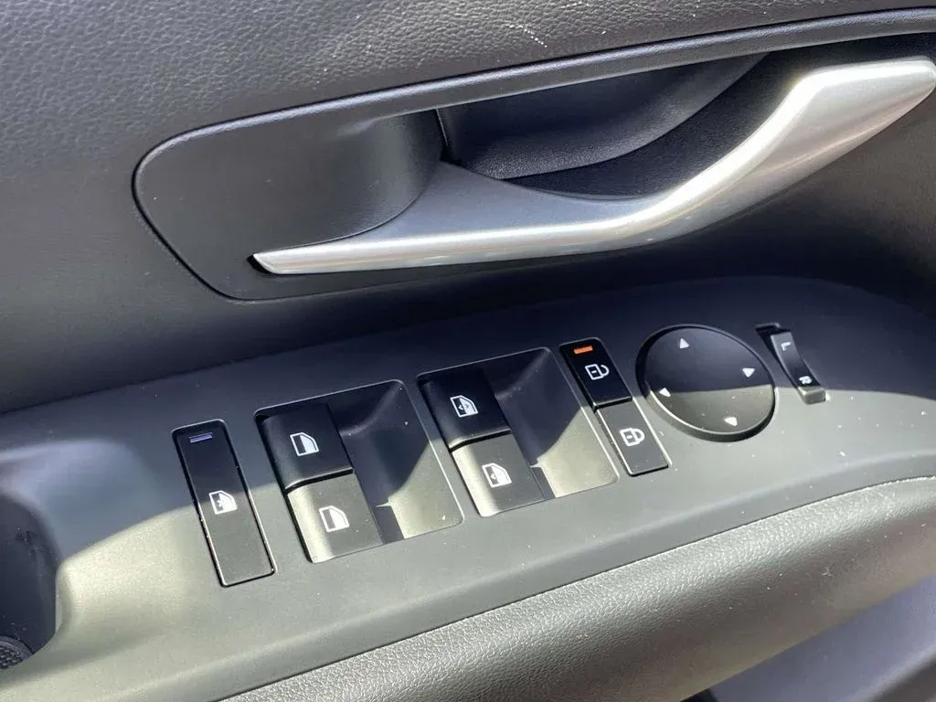 2026 Hyundai Tucson SEL thumbnail 15