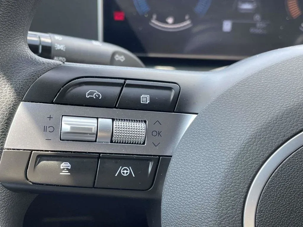2026 Hyundai Tucson SEL thumbnail 21
