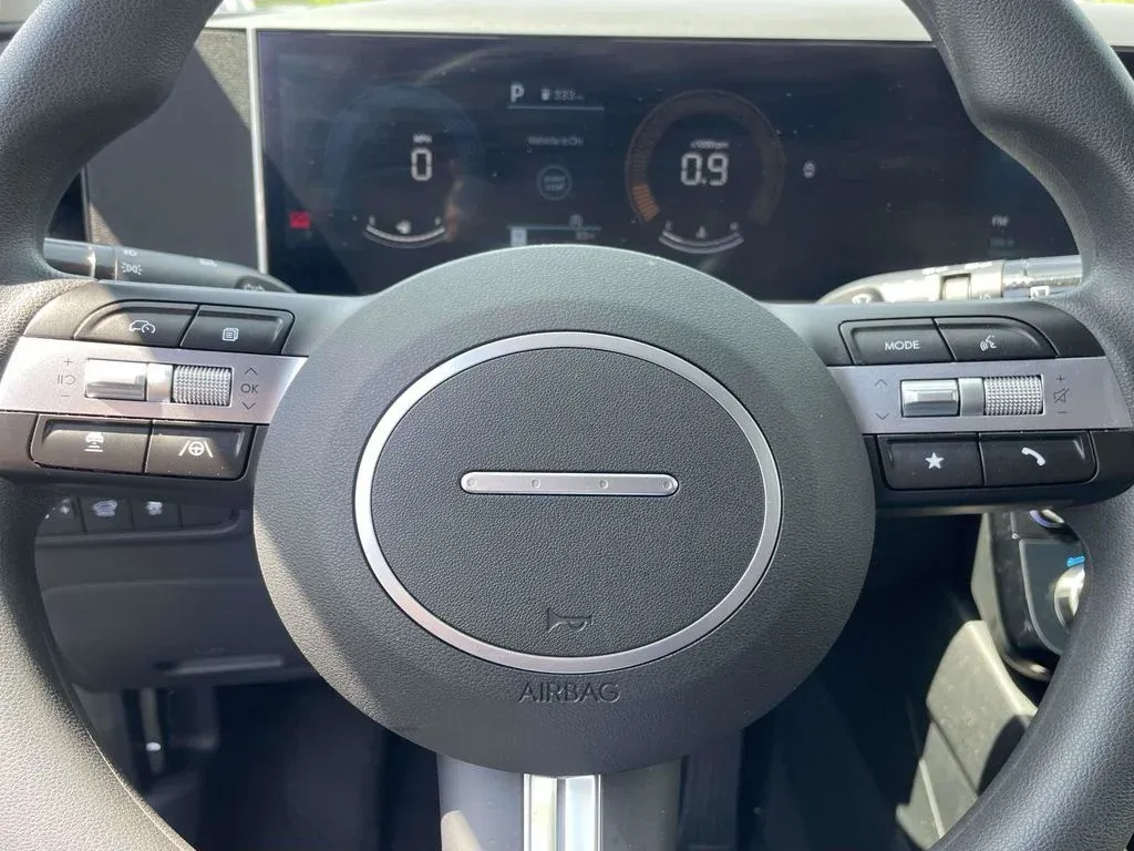 2026 Hyundai Tucson SEL thumbnail 23