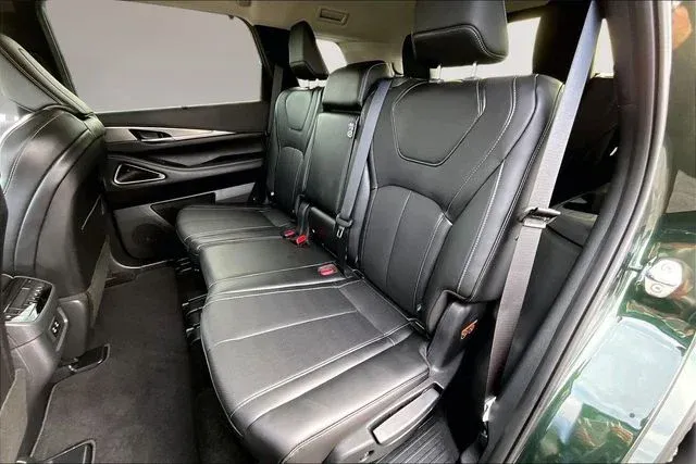 2026 INFINITI QX60 LUXE thumbnail 19