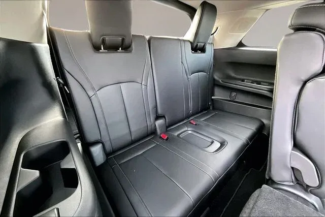 2026 INFINITI QX60 LUXE thumbnail 30