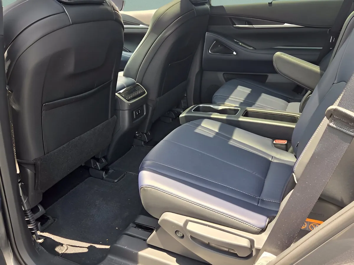 2026 INFINITI QX60 SPORT thumbnail 11