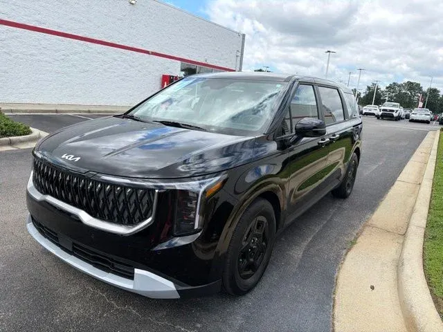 2026 Kia Carnival LXS thumbnail 3