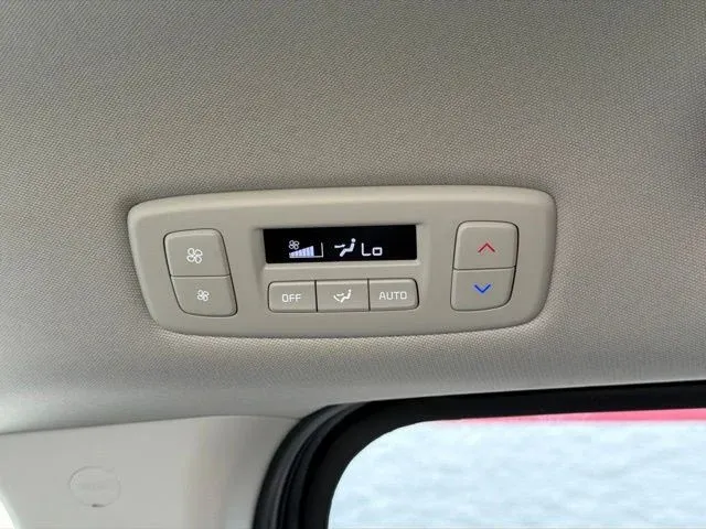 2026 Kia Carnival LXS thumbnail 22