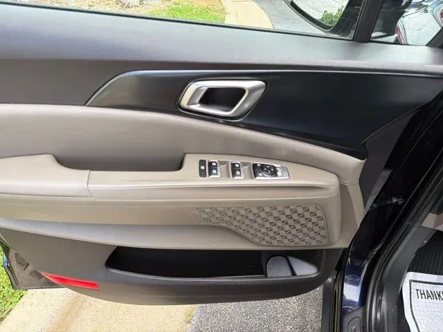 2026 Kia Carnival LXS thumbnail 26
