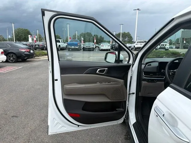 2026 Kia Carnival LXS thumbnail 27