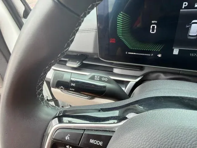 2026 Kia Carnival LXS thumbnail 36