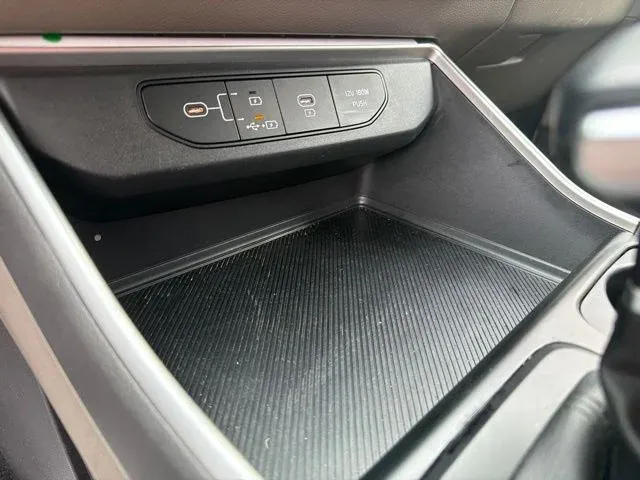 2026 Kia Carnival LXS thumbnail 44