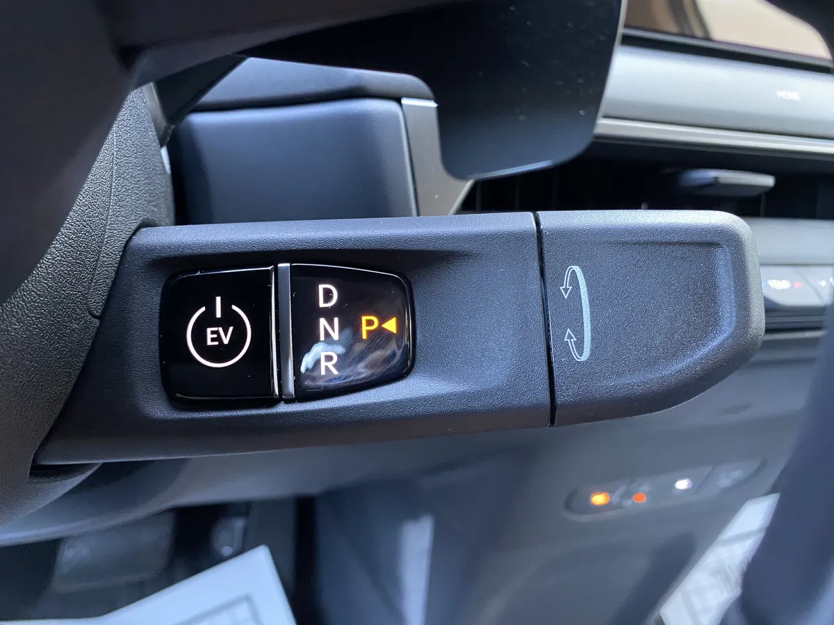 2026 Kia EV9 Light Long Range thumbnail 21