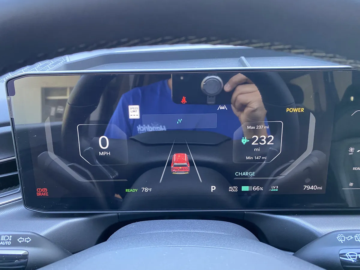 2026 Kia EV9 Light Long Range thumbnail 22