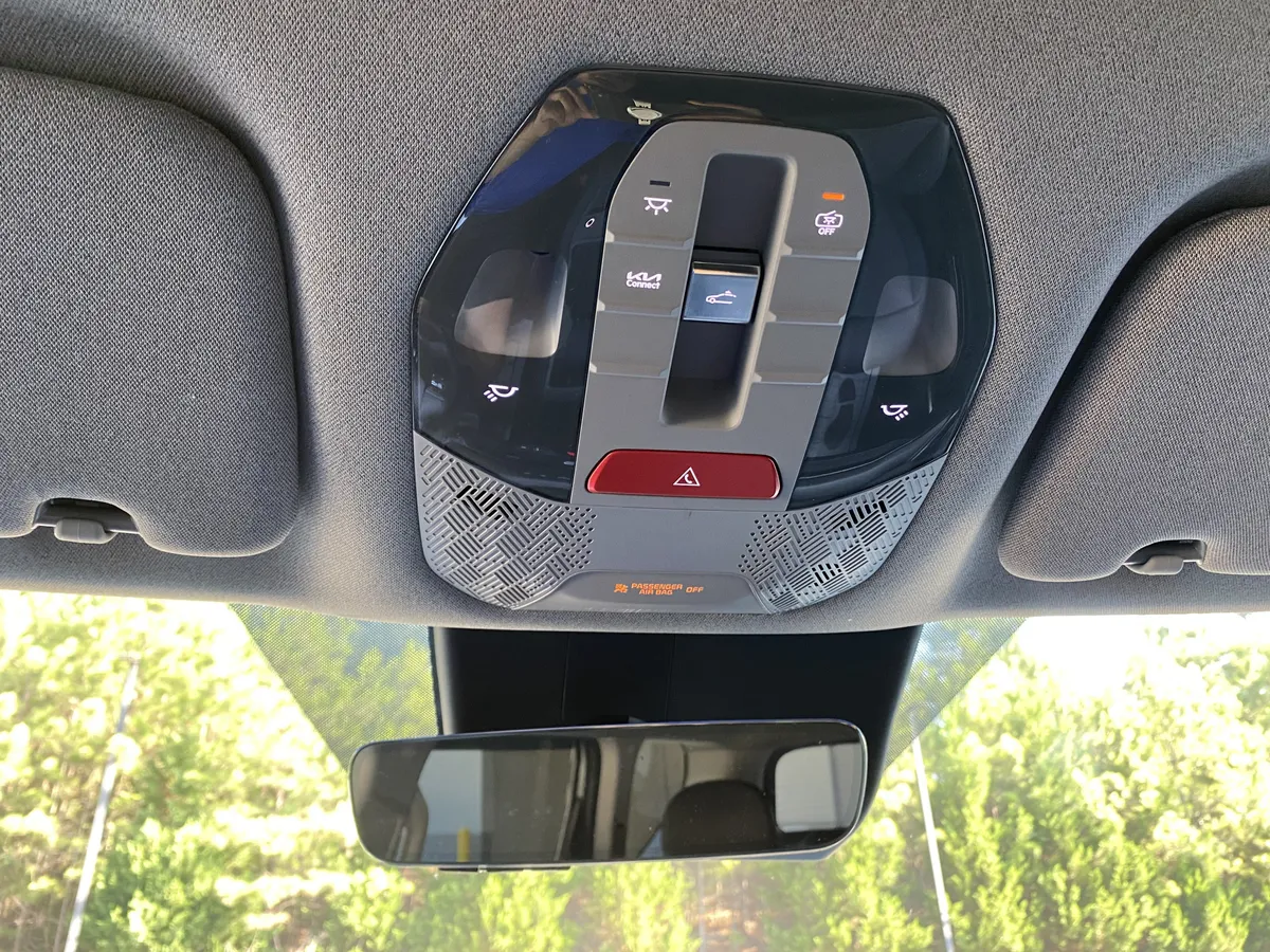 2026 Kia EV9 Light Long Range thumbnail 30