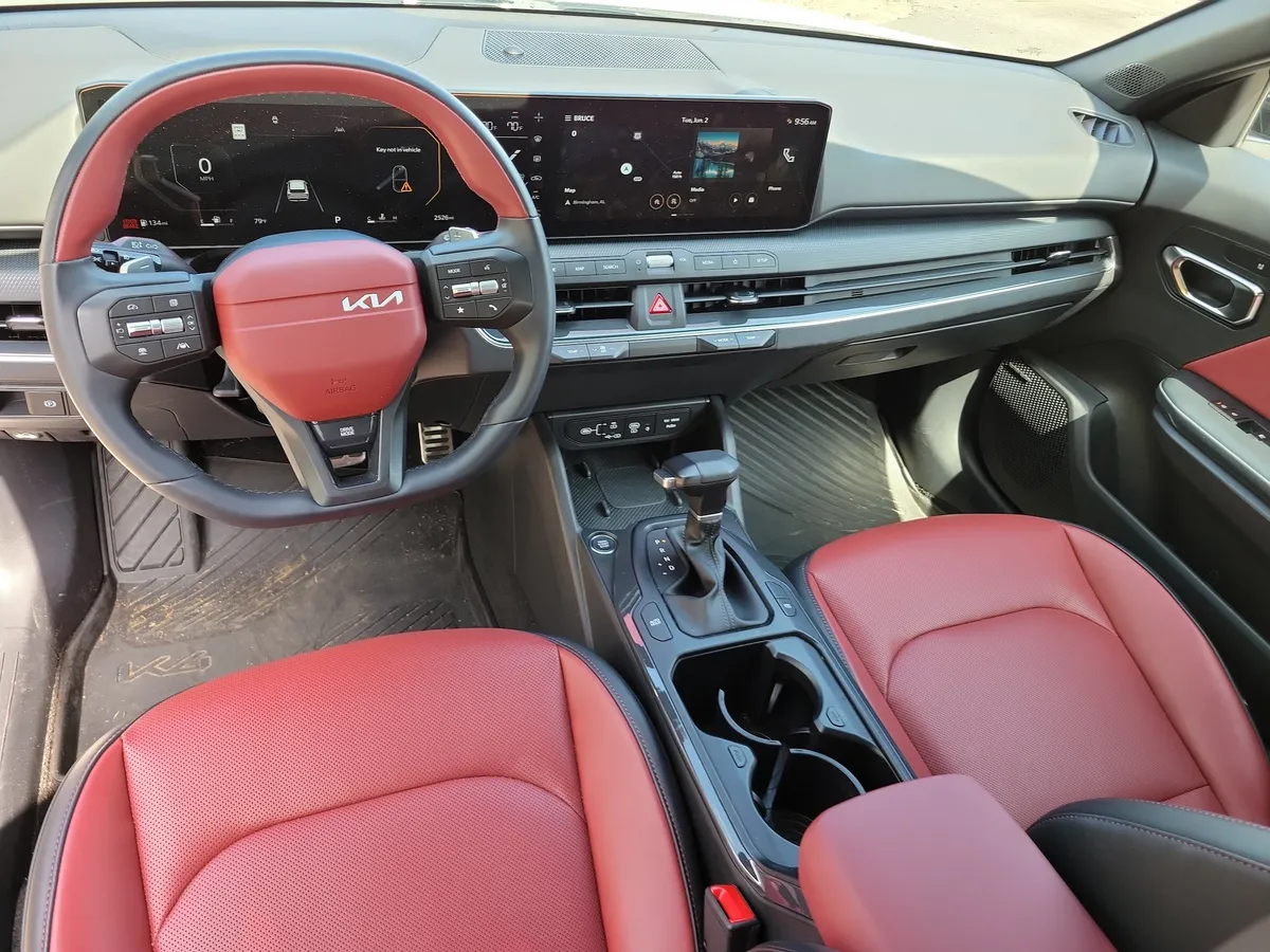 2026 Kia K4 Hatchback GT-Line Turbo thumbnail 15