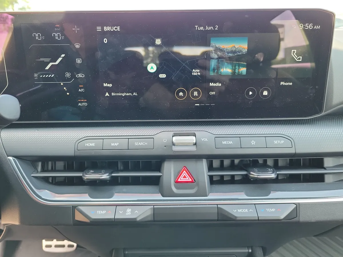 2026 Kia K4 Hatchback GT-Line Turbo thumbnail 16