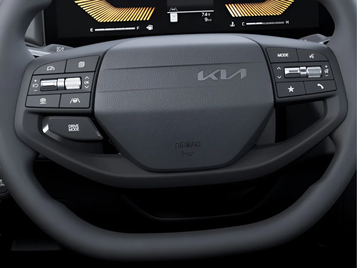 2026 Kia K4 LXS thumbnail 18