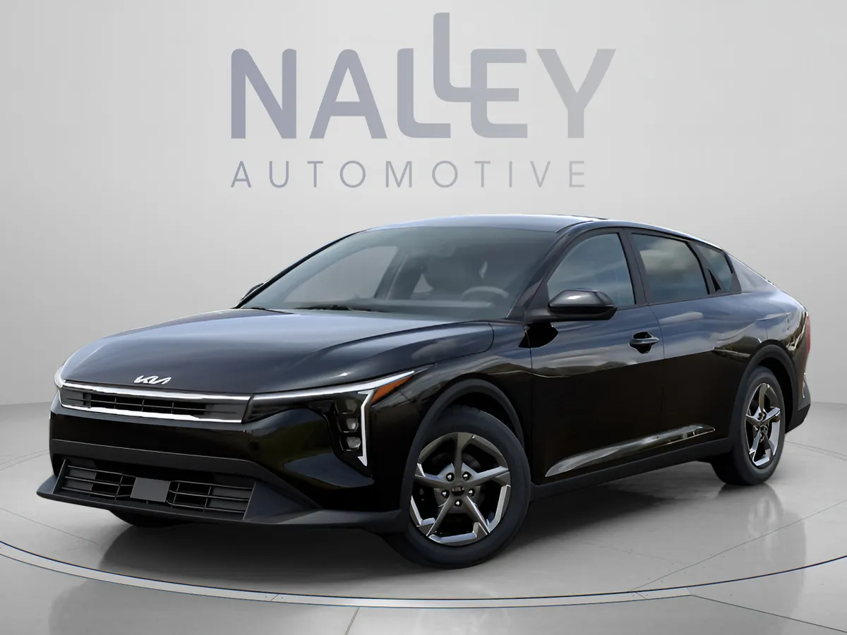 2026 Kia K4 LXS thumbnail 2