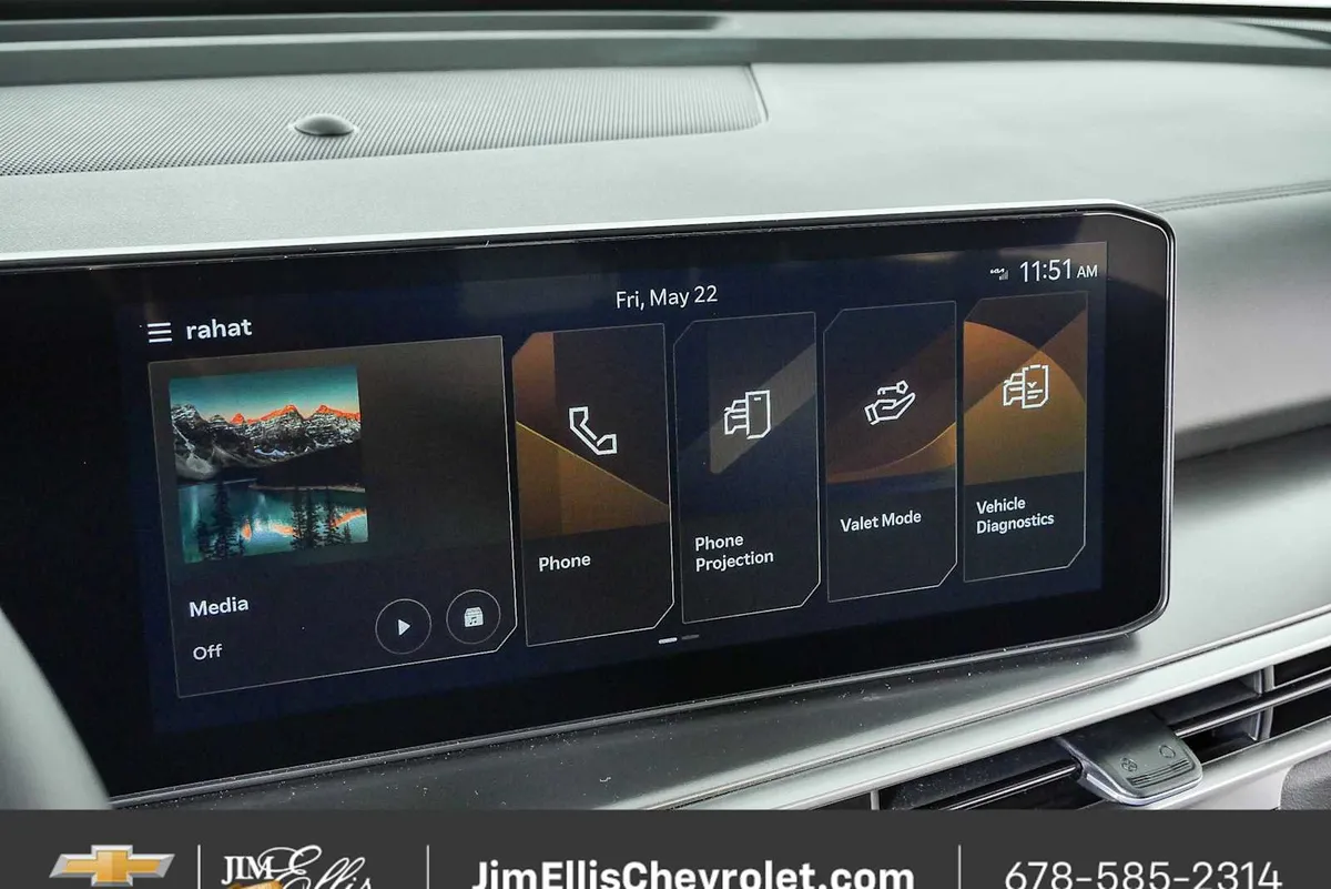 2026 Kia Sorento S thumbnail 13