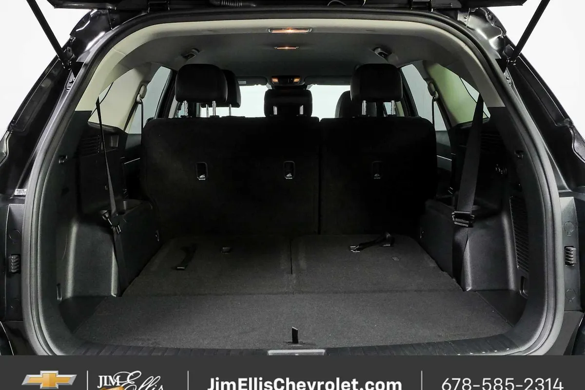 2026 Kia Sorento S thumbnail 29