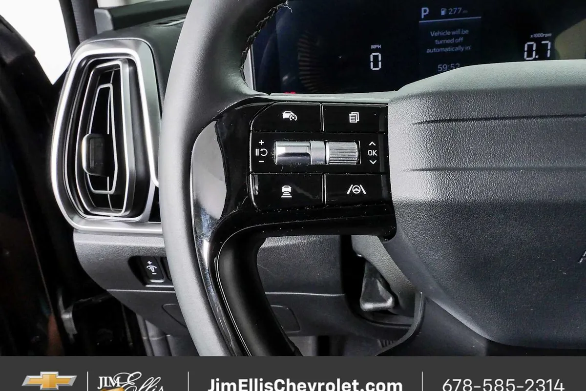 2026 Kia Sorento S thumbnail 9