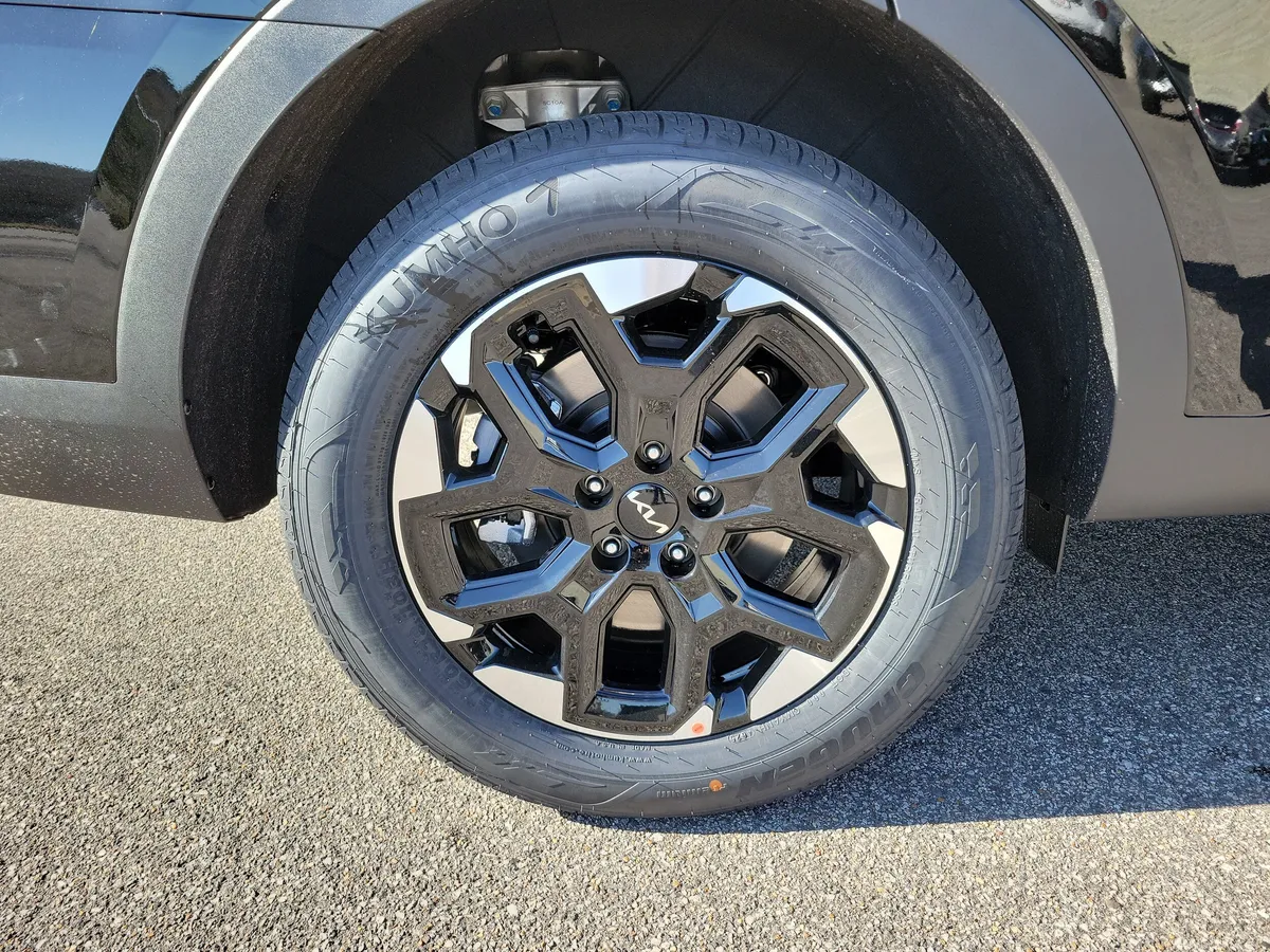 2026 Kia Sorento S thumbnail 26