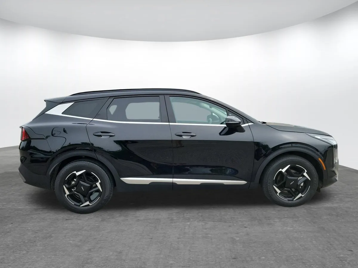 2026 Kia Sportage EX thumbnail 26