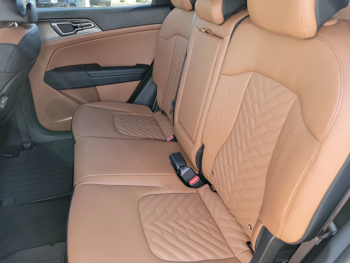 2026 Kia Sportage Plug-In Hybrid X-Line Prestige thumbnail 14