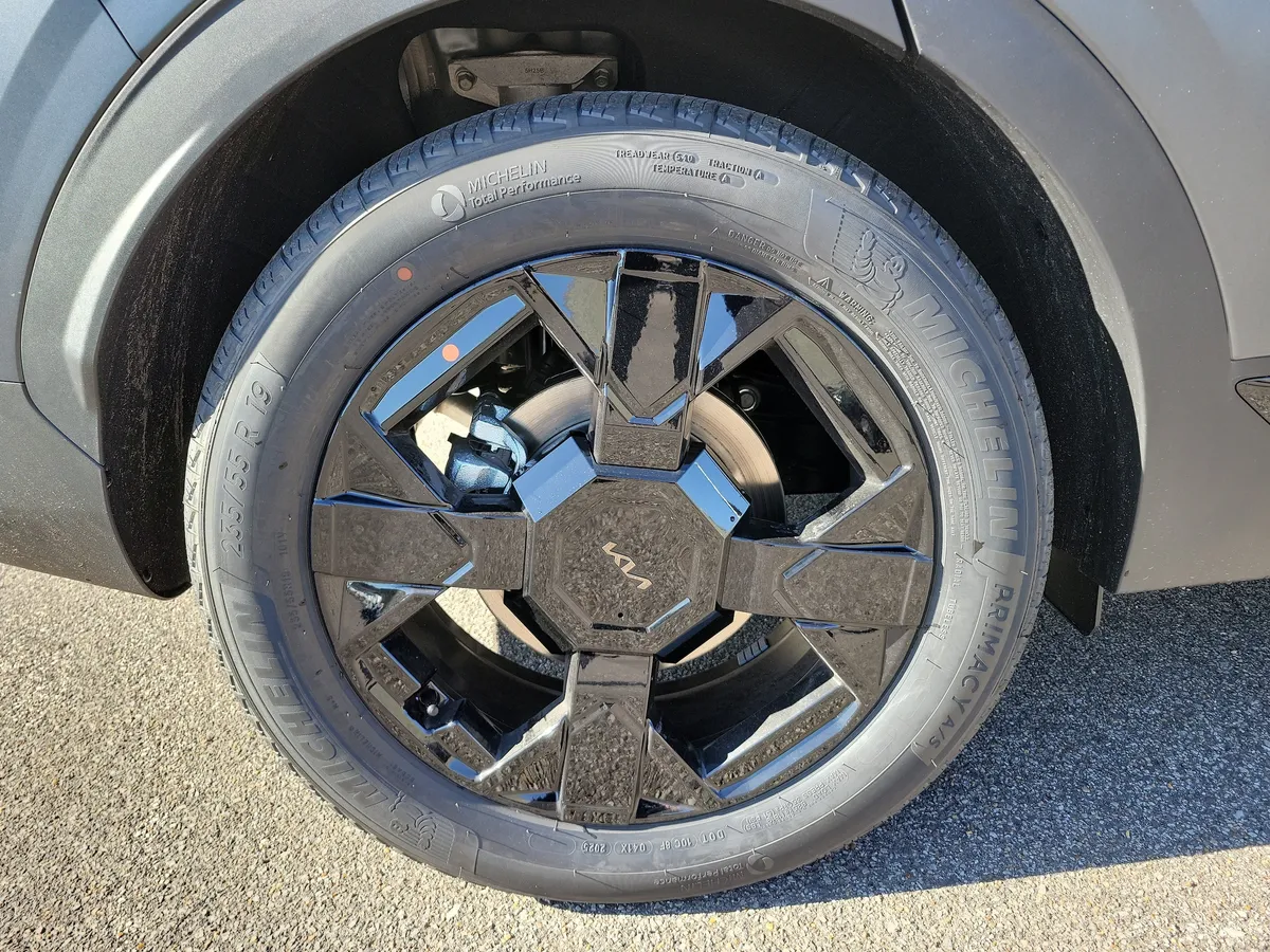 2026 Kia Sportage Plug-In Hybrid X-Line Prestige thumbnail 27