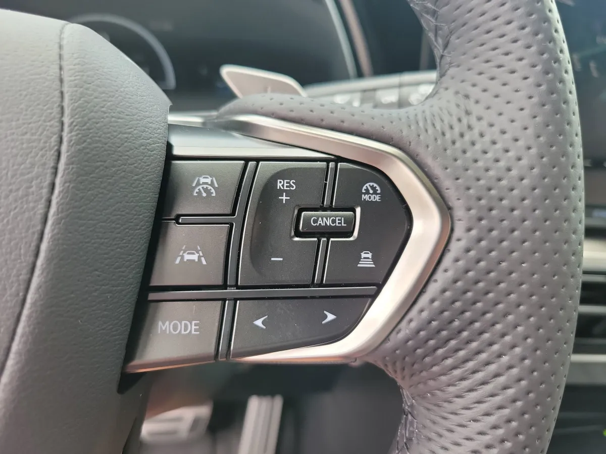 2026 Lexus TX TX 500h F SPORT Performance Premium thumbnail 19