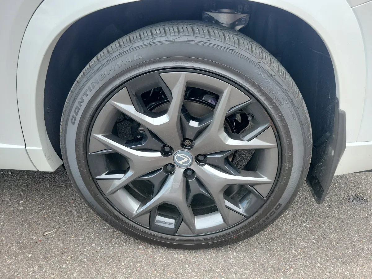 2026 Lexus TX TX 500h F SPORT Performance Premium thumbnail 28