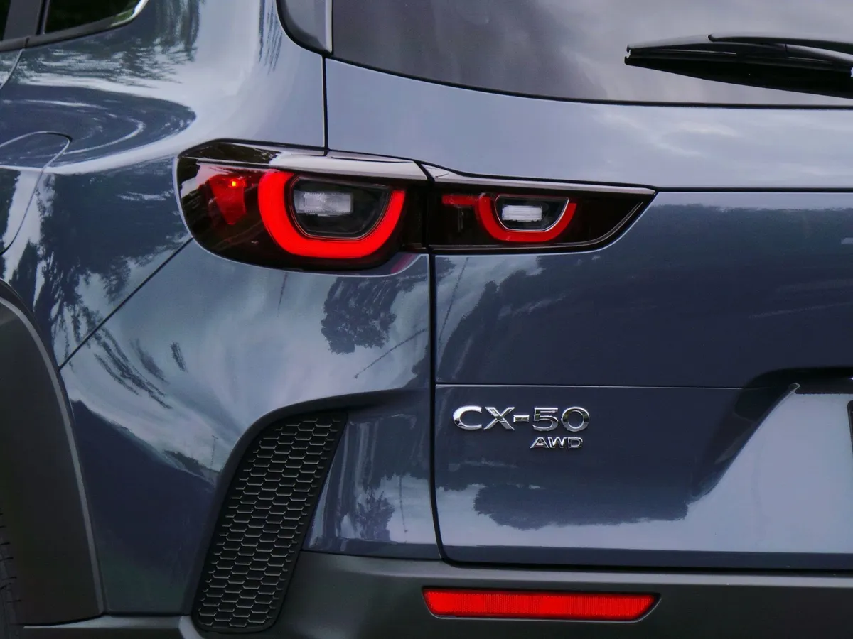 2026 Mazda CX-50 2.5 S Select thumbnail 17