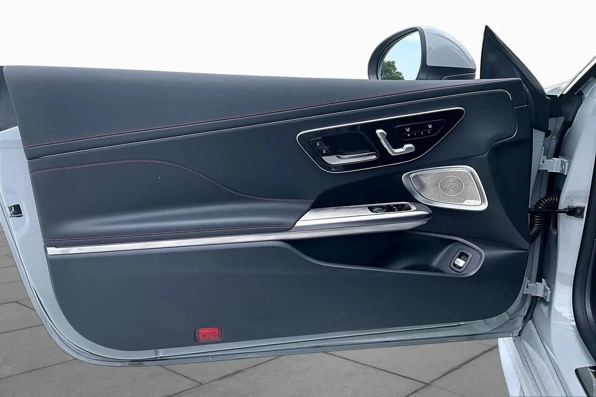 2026 Mercedes-Benz AMG® CLE 53 AMG® CLE 53 thumbnail 22