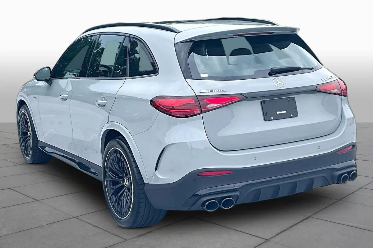 2026 Mercedes-Benz AMG® GLC 43 AMG® GLC 43 thumbnail 12