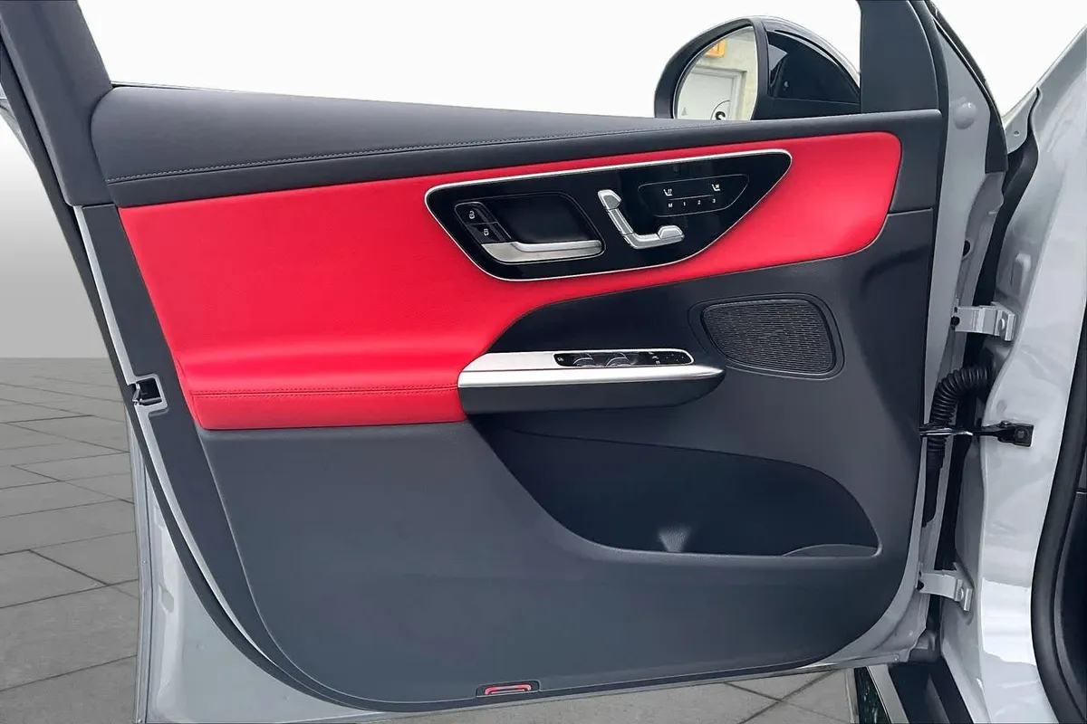 2026 Mercedes-Benz AMG® GLC 43 AMG® GLC 43 thumbnail 22