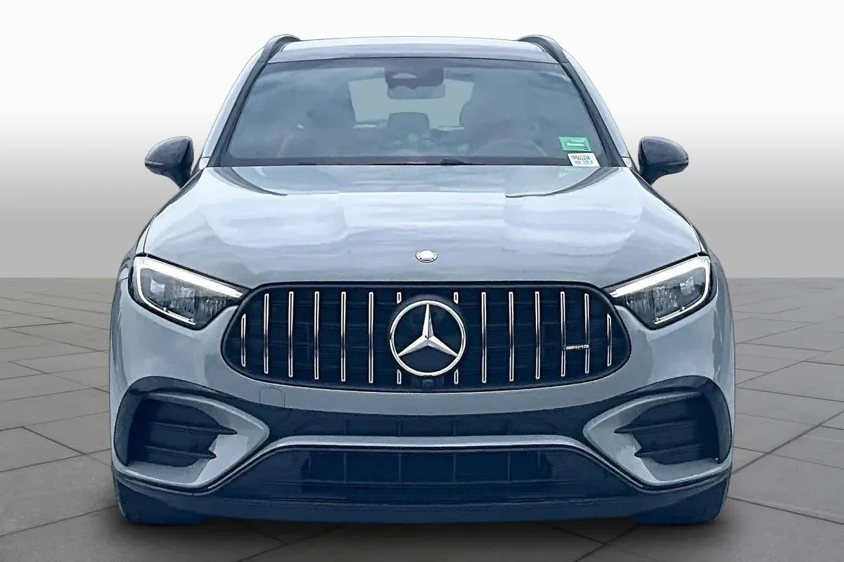 2026 Mercedes-Benz AMG® GLC 43 AMG® GLC 43 thumbnail 4