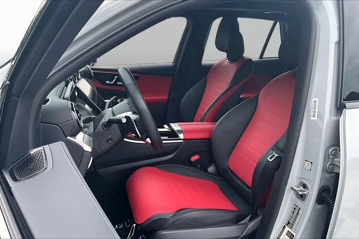 2026 Mercedes-Benz AMG® GLC 43 AMG® GLC 43 thumbnail 8