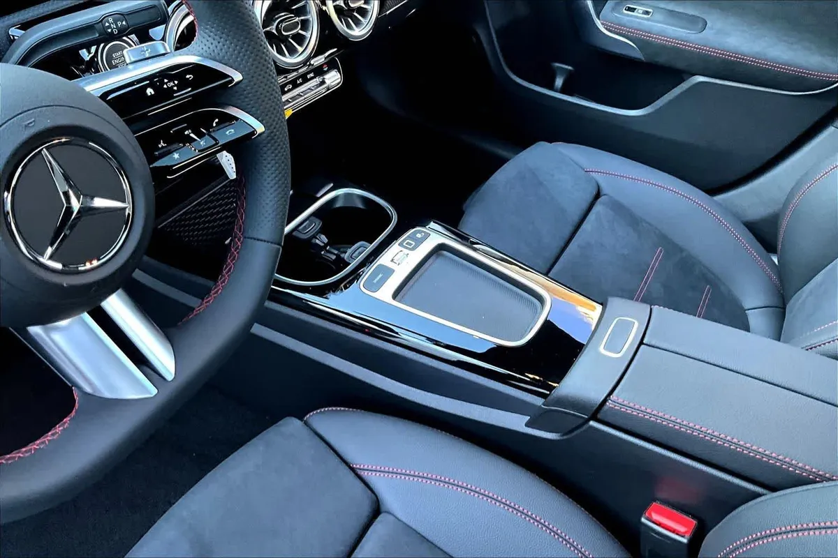 2026 Mercedes-Benz CLA 250 CLA 250 thumbnail 15