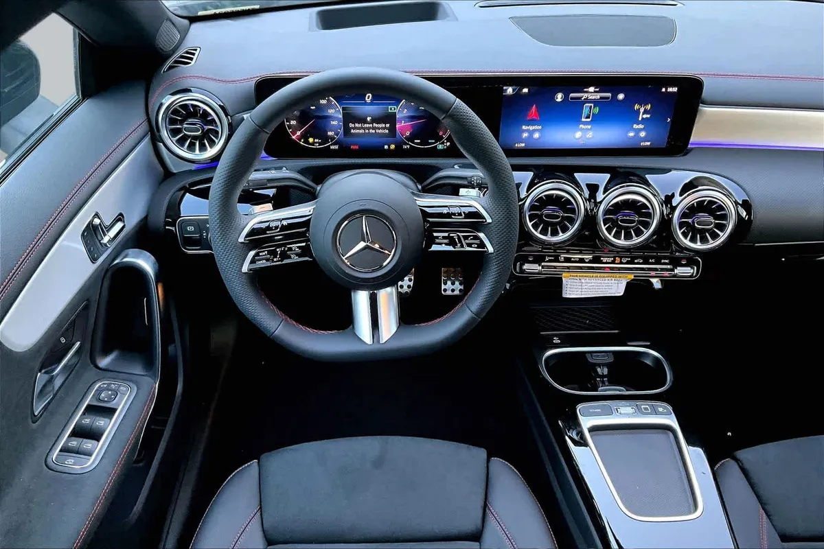 2026 Mercedes-Benz CLA 250 CLA 250 thumbnail 6