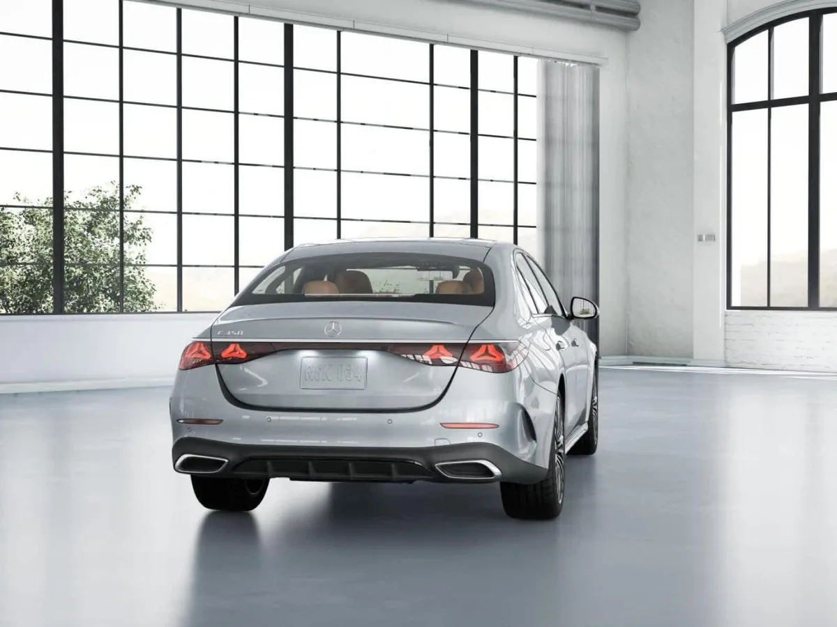 2026 Mercedes-Benz E 350 E 350 thumbnail 23